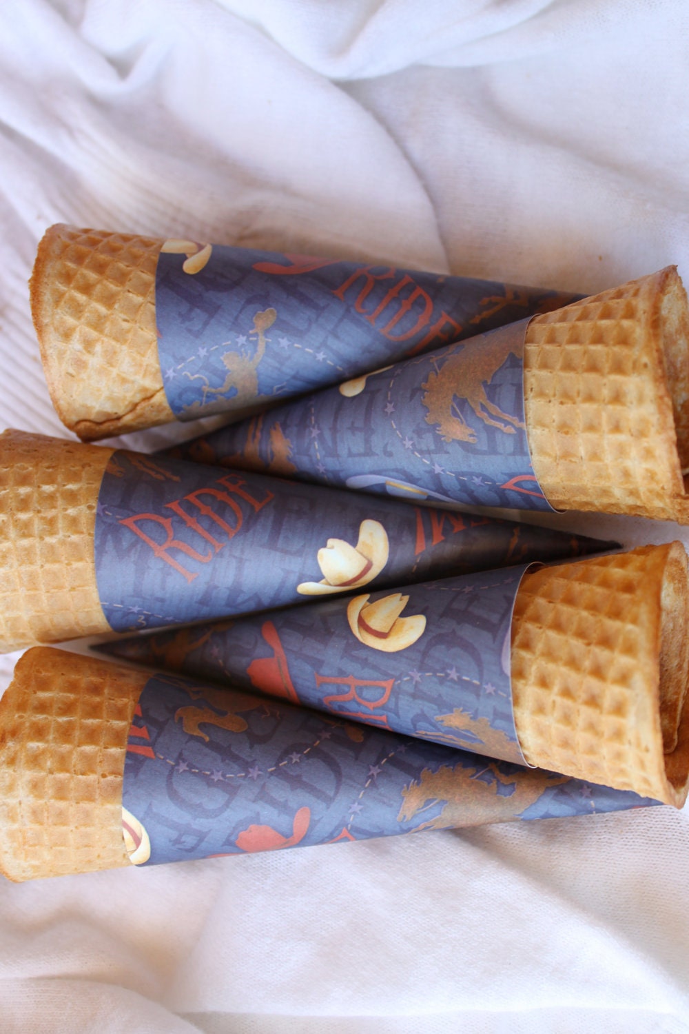 Cowboy Sugar Cone Sleeves - Set of 18