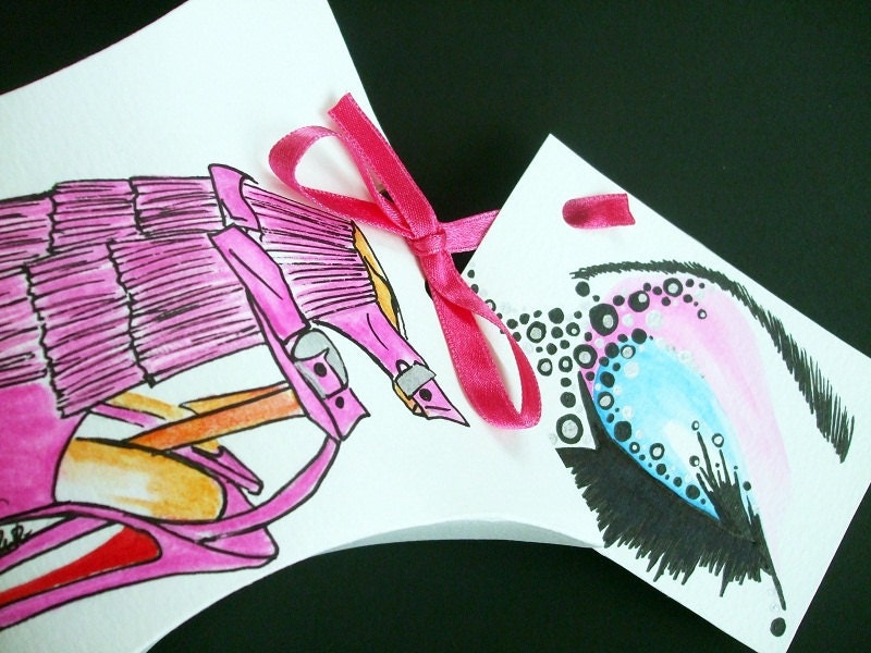 Fashionable  Pillow Gift Box hand illustrated and 2 gift tags