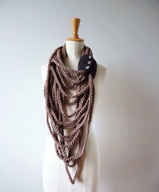 Vindula Infinity Merino Neck Loop