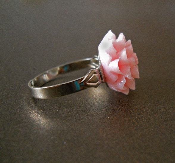 Soft Pink Dahlia Ring