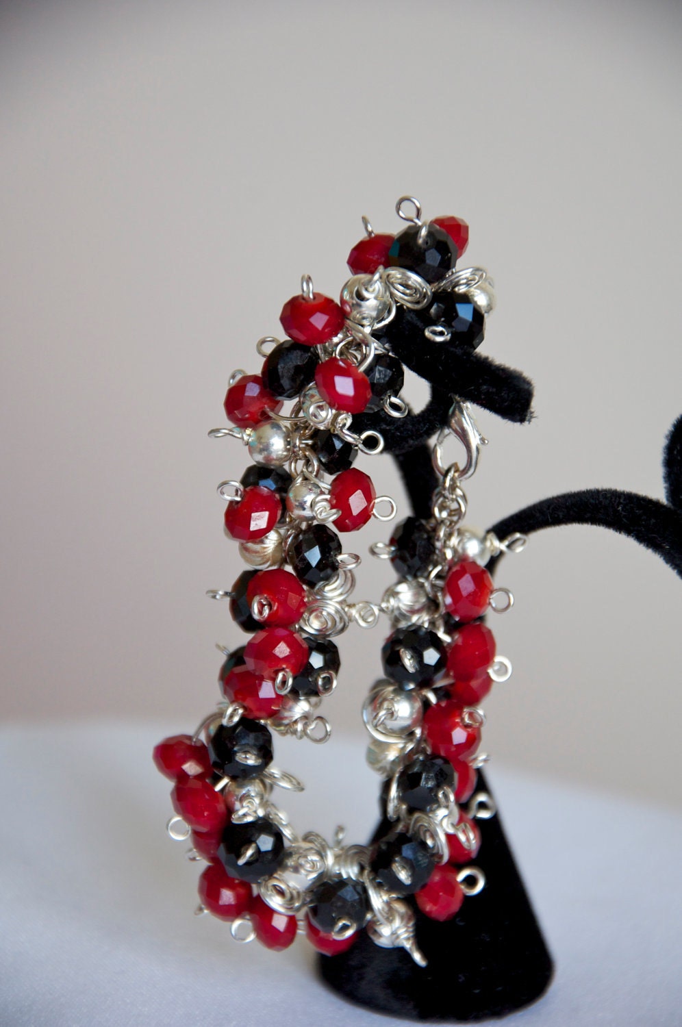 Exquisite Wirework Bracelet with Red Velvet and Black Beads