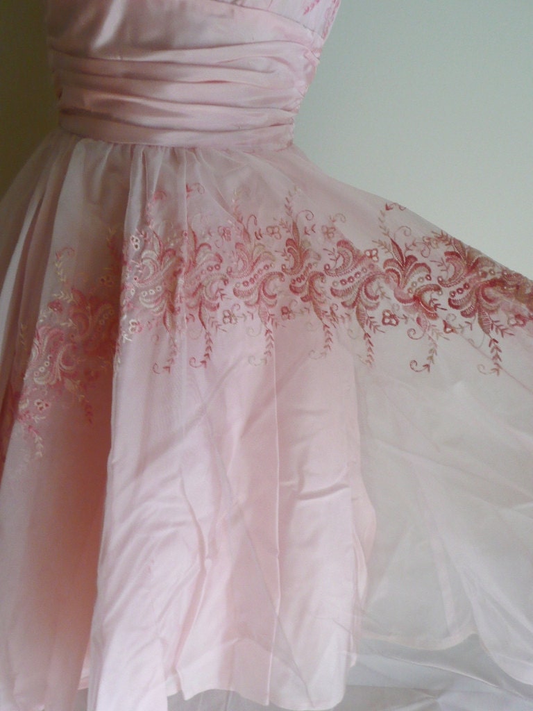 Vintage 1950s Dress Embroidered Pink Party Dress