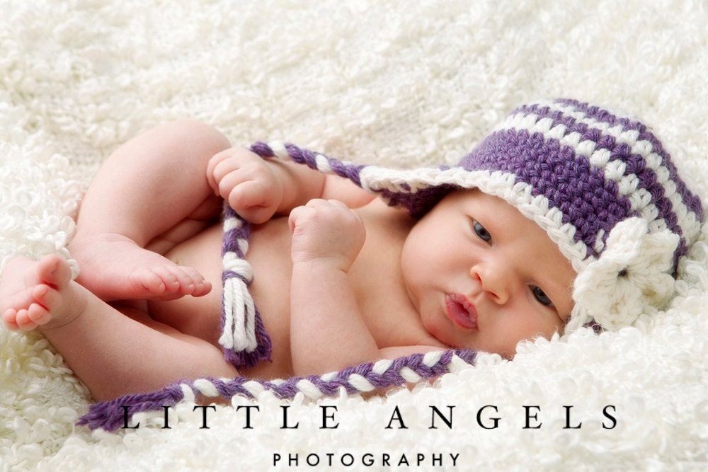Plum Pudding Ear Flap Hat Crochet Pattern with Flower (472)