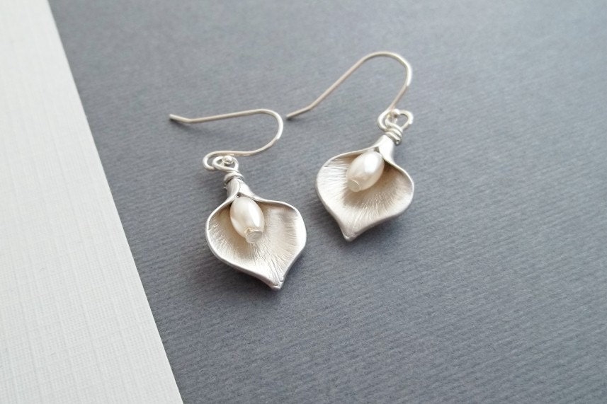 Calla Lily Earrings, White Gold , White Pearl, Calla Lily Jewelry