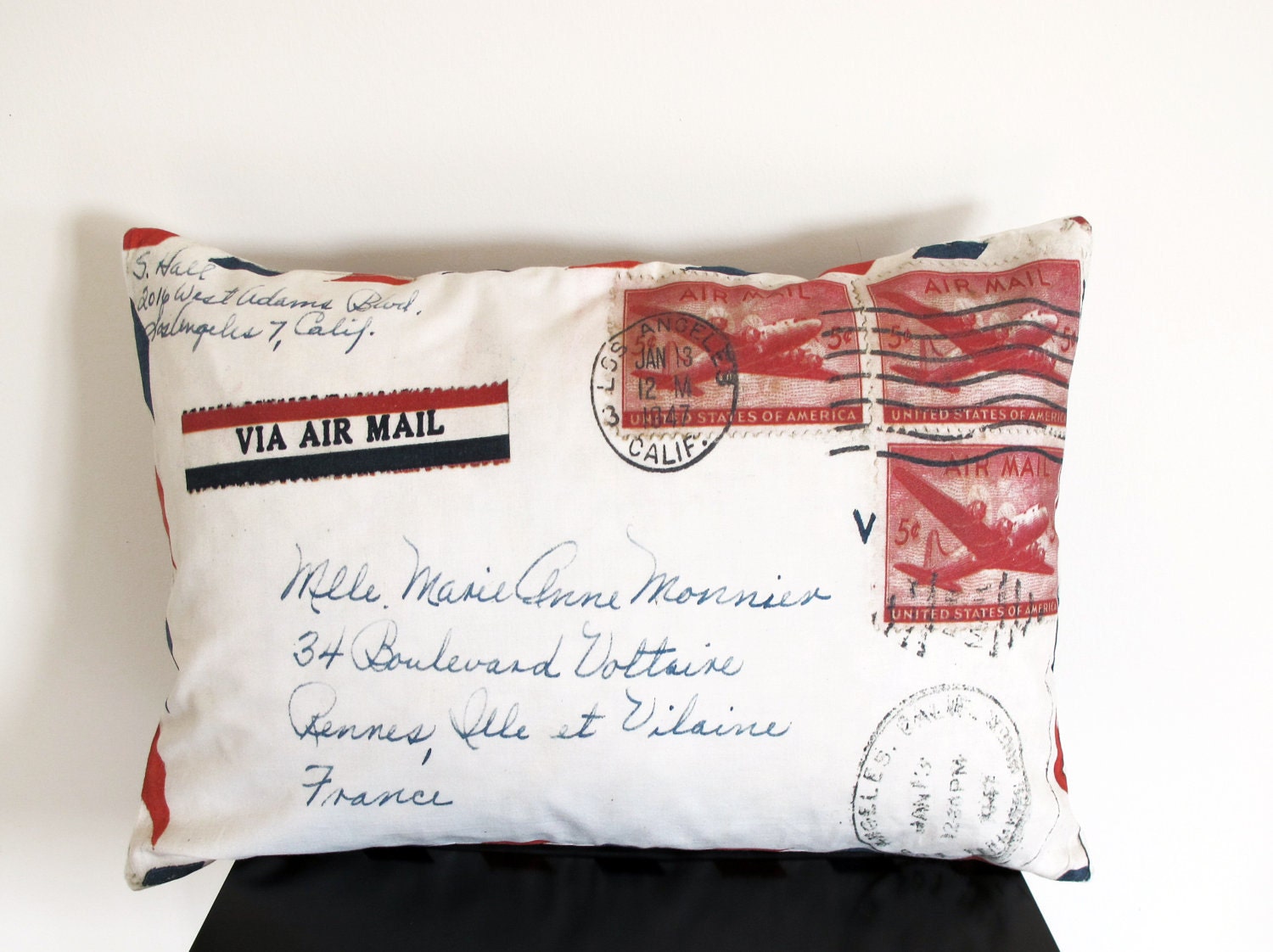 Cushion, French aeropostale, french tag