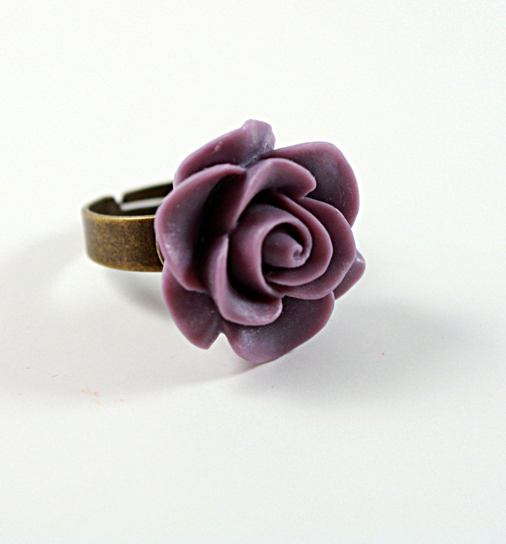 Lavender Flower Rose Ring resin,Vintage Vibe, Set In Vintage Brass Adjustable Setting No. 39