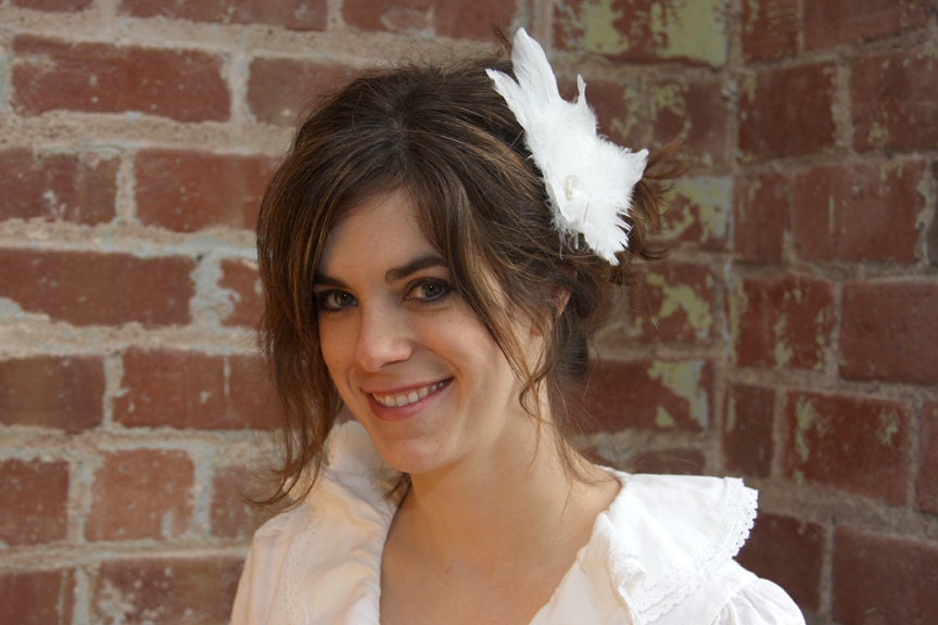 Wedding White Turkey and Goose Hair Clip Fascinator with Swarovski Crystal