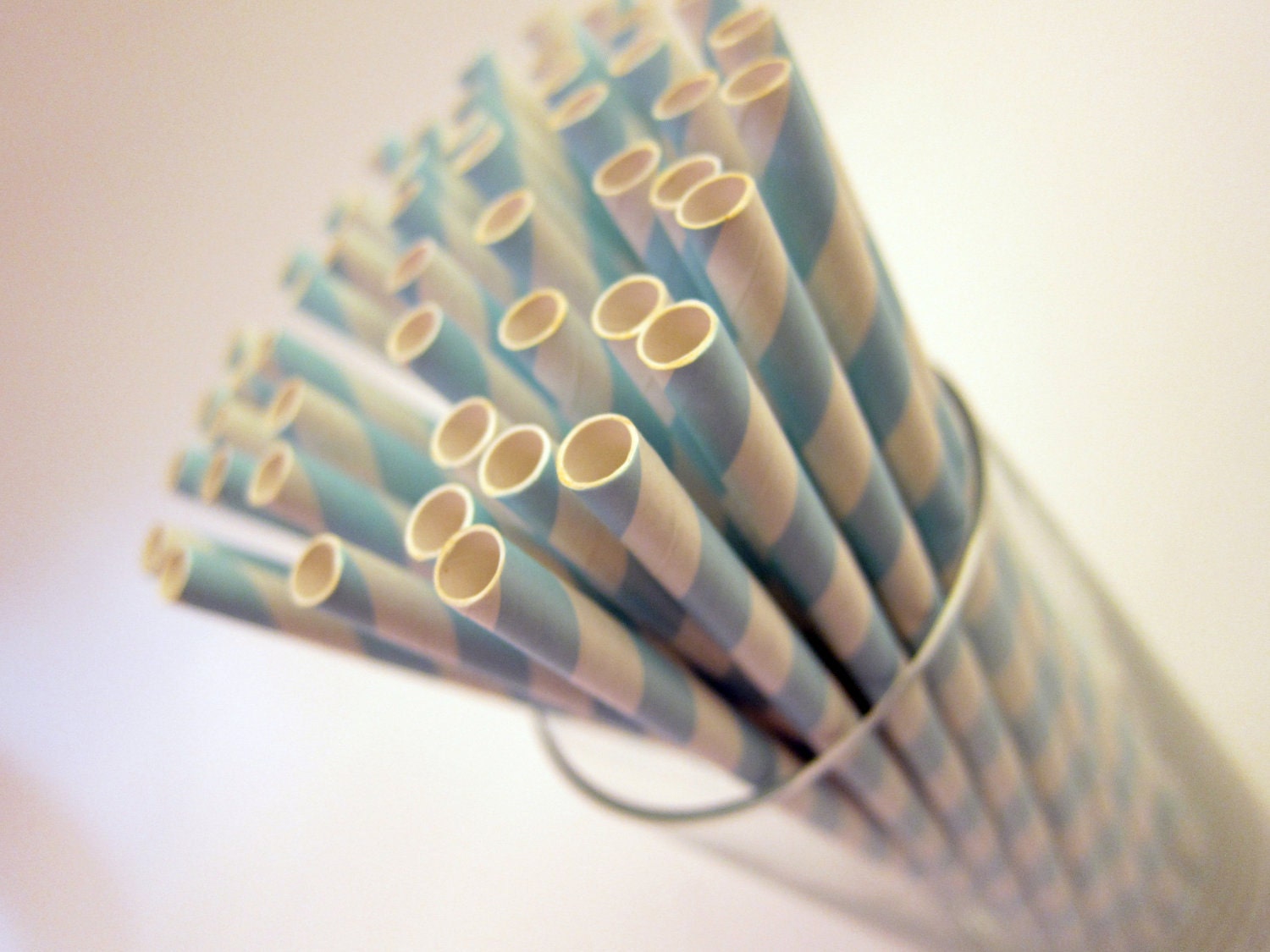 25 Aqua Blue Paper Straws, AND Digital DIY straw tags (your color choice) Party Striped Straws