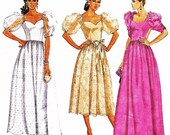 Vintage Sweetheart Neckline, Fitted Bodice Dress, Full Skirt, Sleeve Options, Self Fabric Flowers, McCall's 9625, Size 8, Bust 31 1/2"