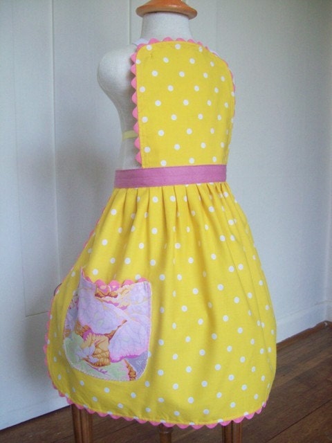 Girls Apron, Vintage Yellow Polka Dot w/ Pink Floral Pocket, Toddler Apron Sizes 1-2,  2T -3T, 3-4, 4-5 years