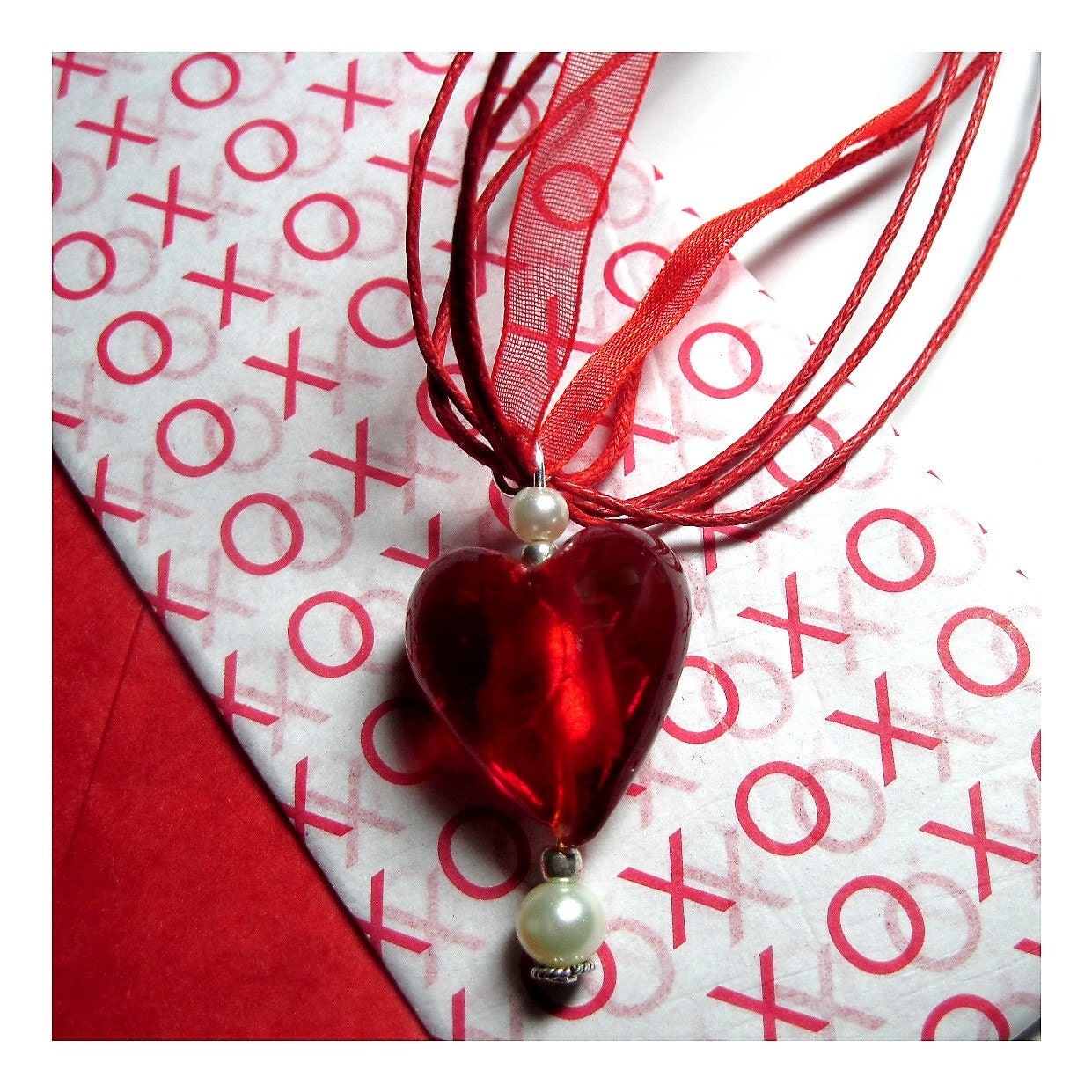 Jewelry VALENTINE ETSYXO  HEART Pendant, Classic Red Heart With White Pearls,  Red Lampwork