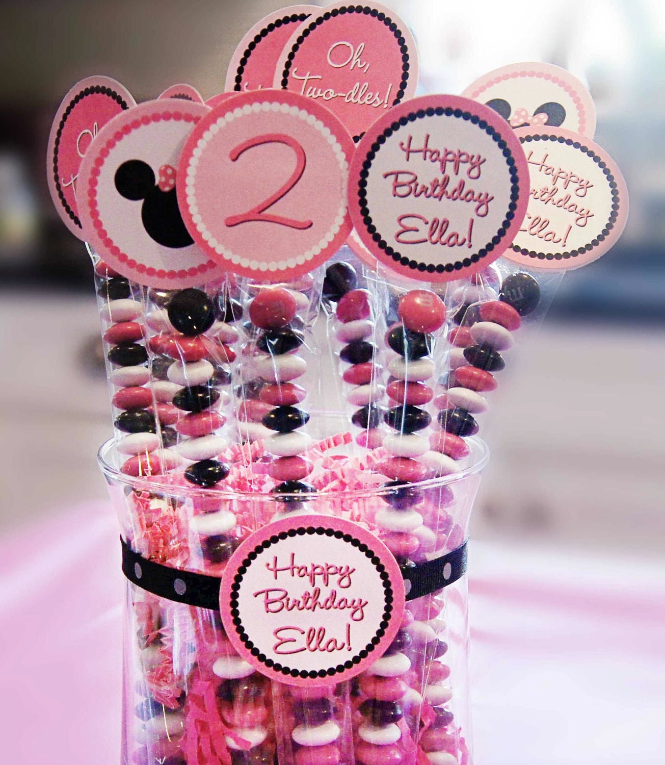 DIY Printable Minnie Mouse Cupcake Toppers