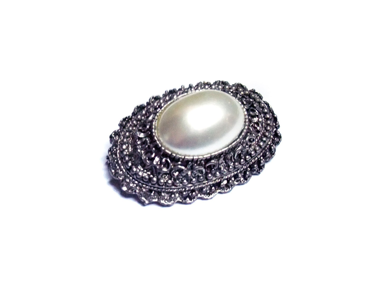 Vintage Brooch Faux Pearl Silver