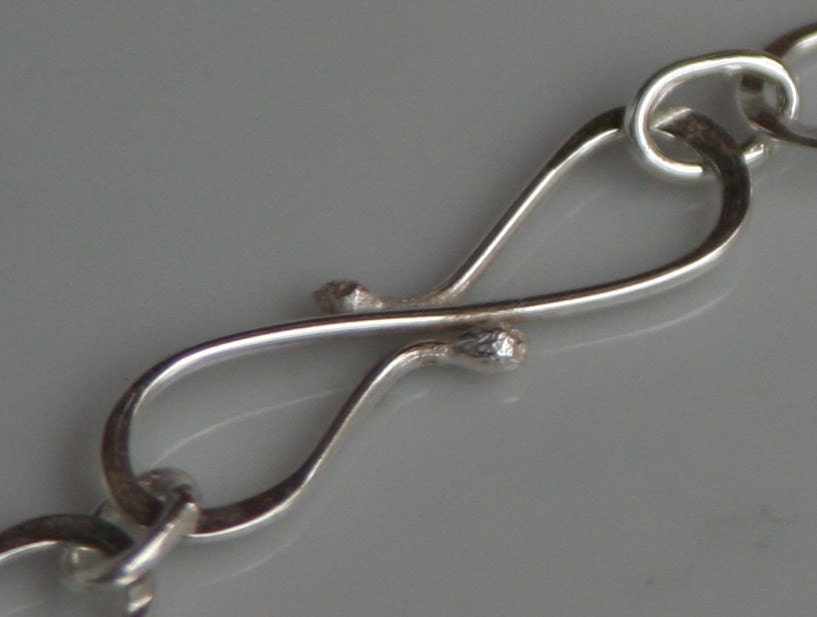 Silver scrollwork filigree bracelet