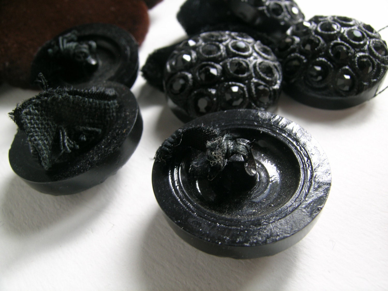 Vintage black jet  rhinestone lucite buttons    VJSE