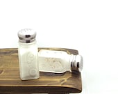 Salt and Pepper Shakers Etched Glass Retro Paisley and Dot