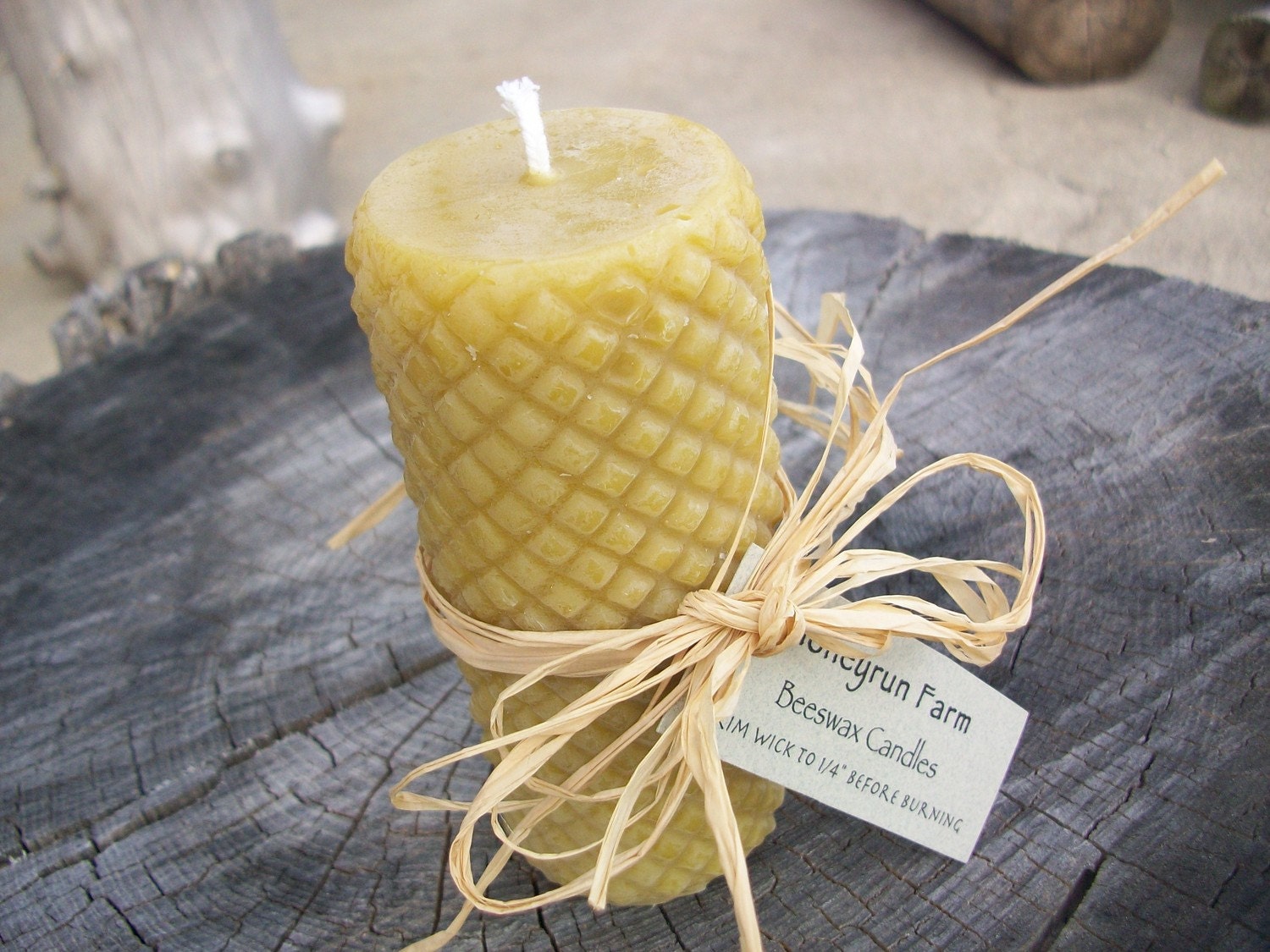 Beeswax Candle- diamond cylinder pillar