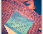Burlap Roamhawaii clutch