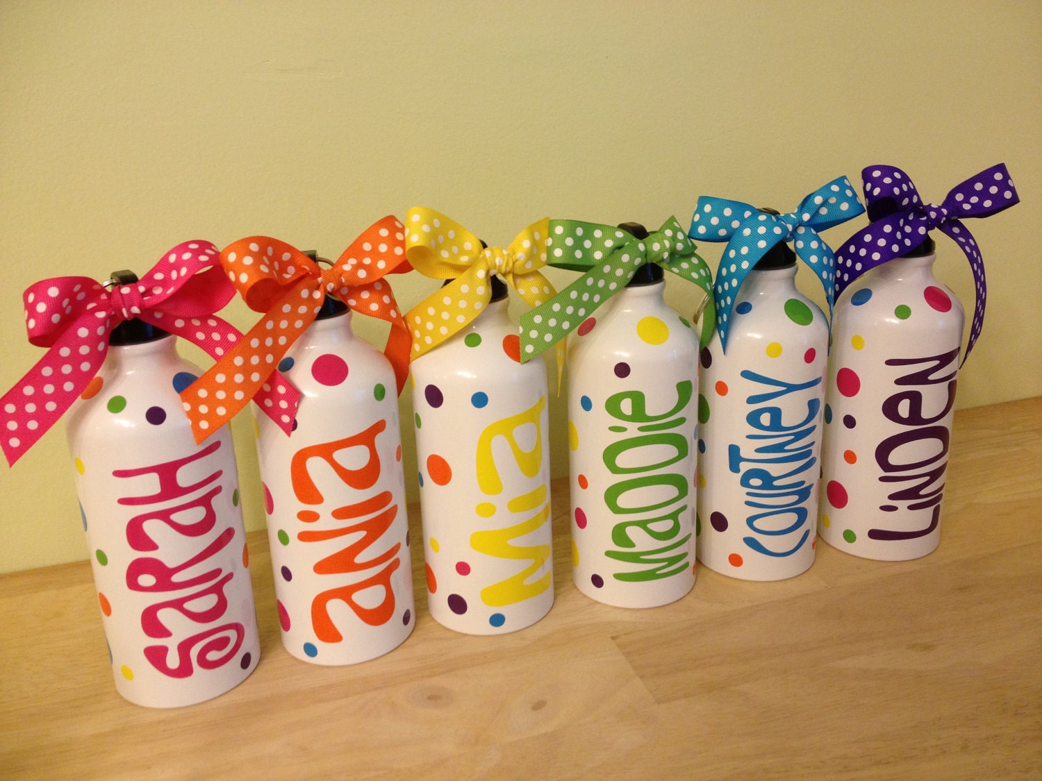 Quantity 6 Personalized aluminum water bottle LOTS of COLORS available - Rainbow party, polka dot, bridal, bachelorette, birthday