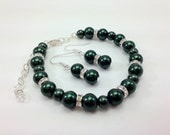 Hunter Green Bracelet and Earrings Set