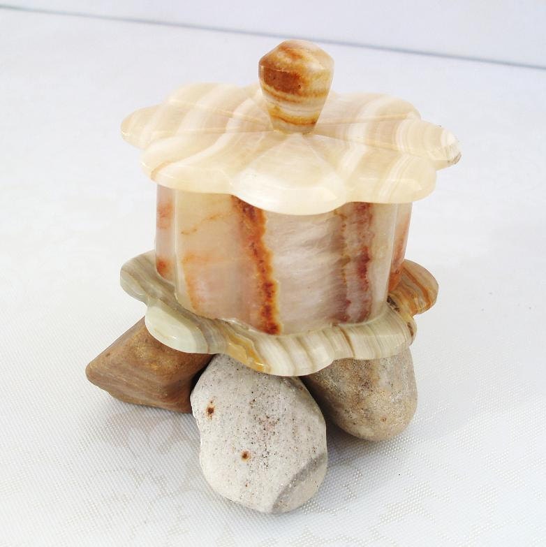 Alabaster Jewelry Box, Alabaster Box, Small Stone Box