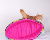 Cat Canoe Modern Kitty Bed in Mod Flower Print