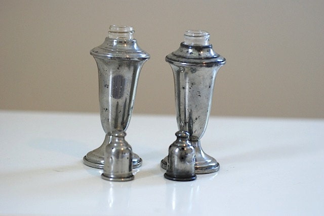 empire pewter weighted, pewter, salt and pepper shaker fluted, vintage, home decor, on the table, formal serving, accessory