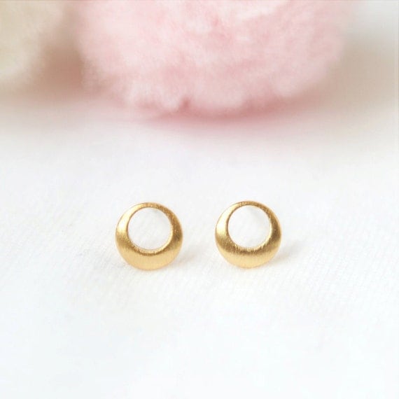 Tiny Hollow Circle Earrings