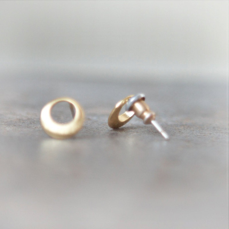 Tiny Hollow Circle Earrings