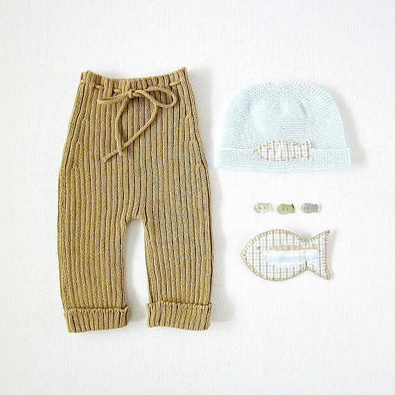 Knitted ribbed pants camel and hat with a little fish. 100% cotton. READY TO SHIP size newborn.
