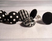 Earrings gingham black and white