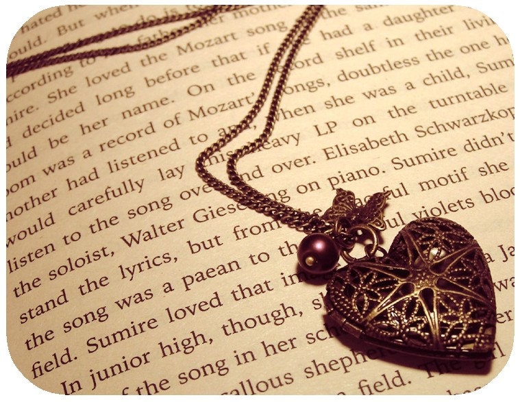 antique heart locket necklace 24"