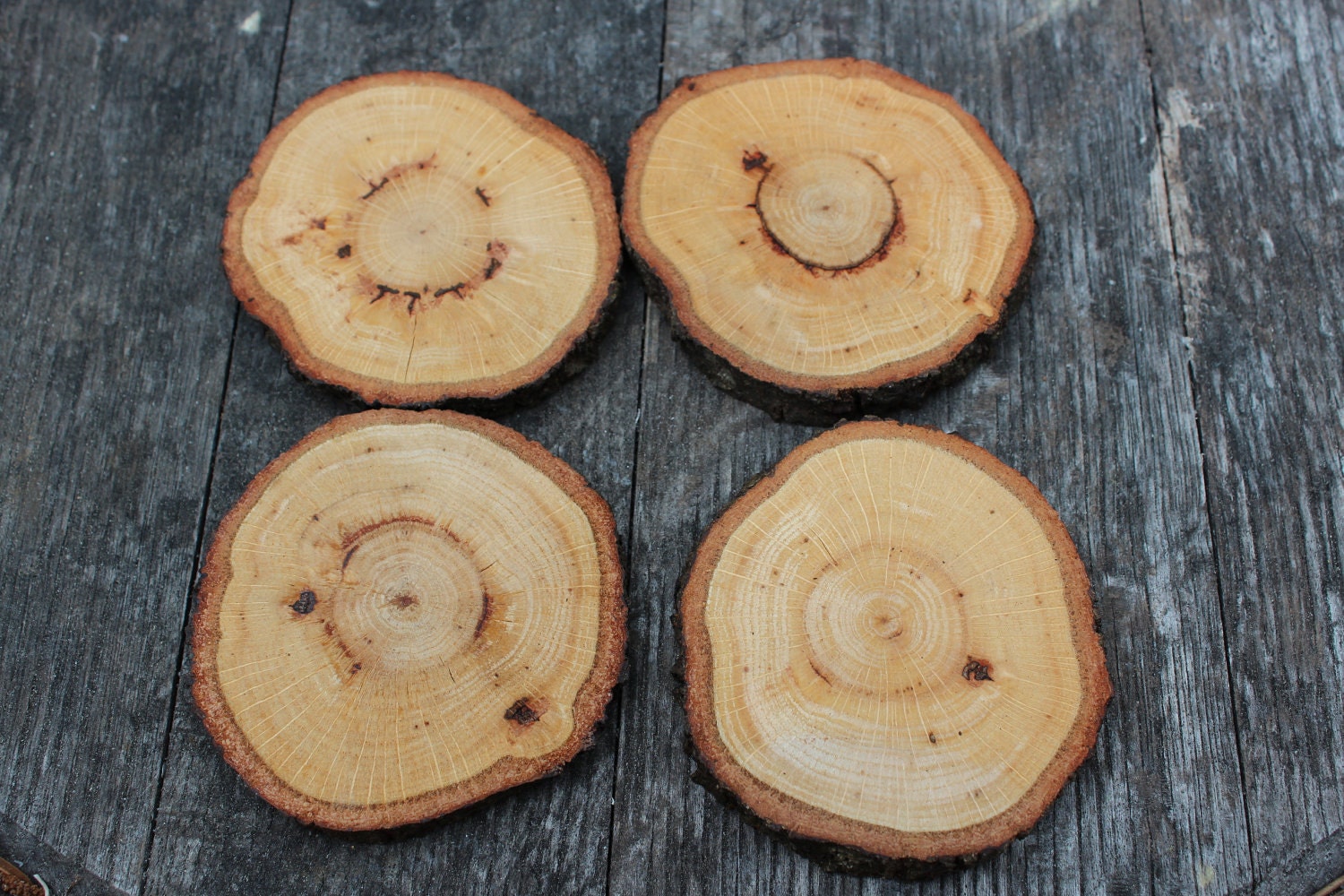 Wood coaster set