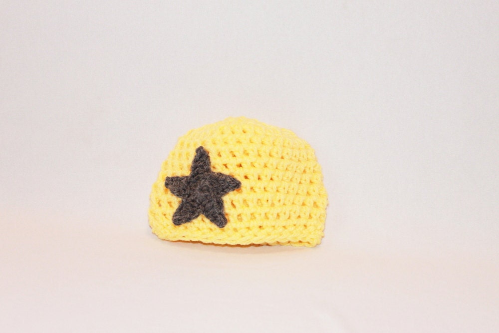 Newborn Hat - Infant Beanie - Baby Crochet Hat - Star hat - Beanie Star - Star Applique - Made to Order