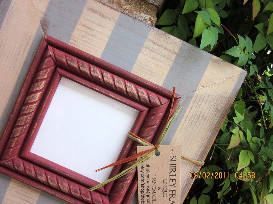 4x4 Distressed Picture Frame, Slate Gray / Linen Stripes / Heritage Brick