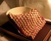 CLEARENCE: Simple Hand Knit Ribbed  Cowl ("spring roses")