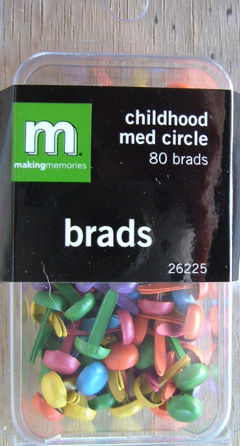 Medium Circle Childhood Brads