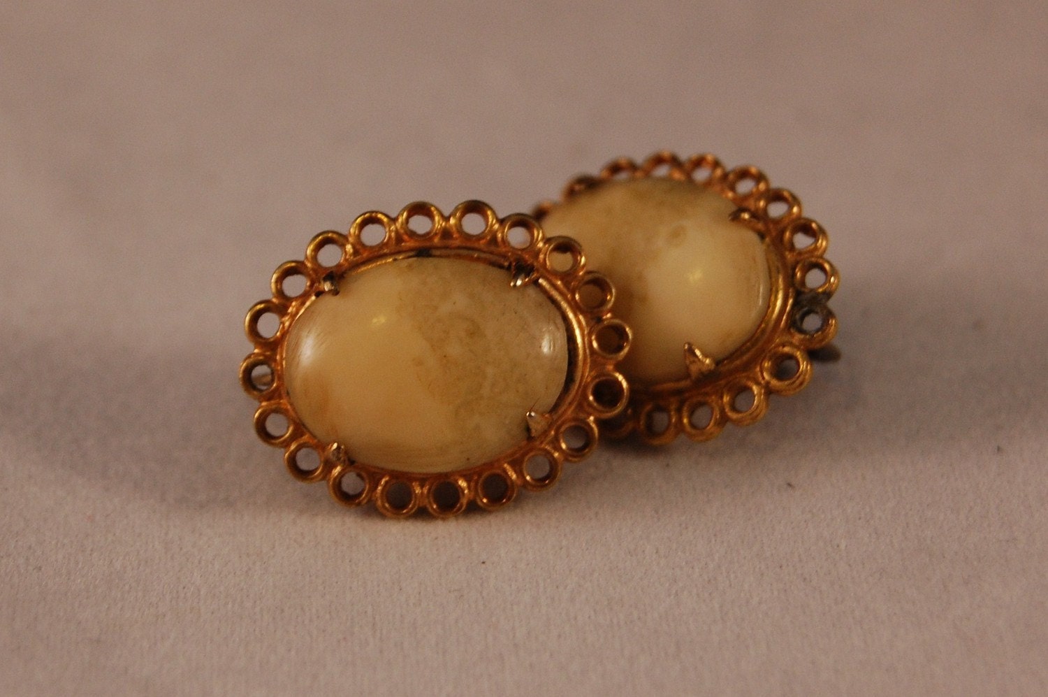 Vintage Semi Precious Jasper & Gold Plated Clip On Earrings