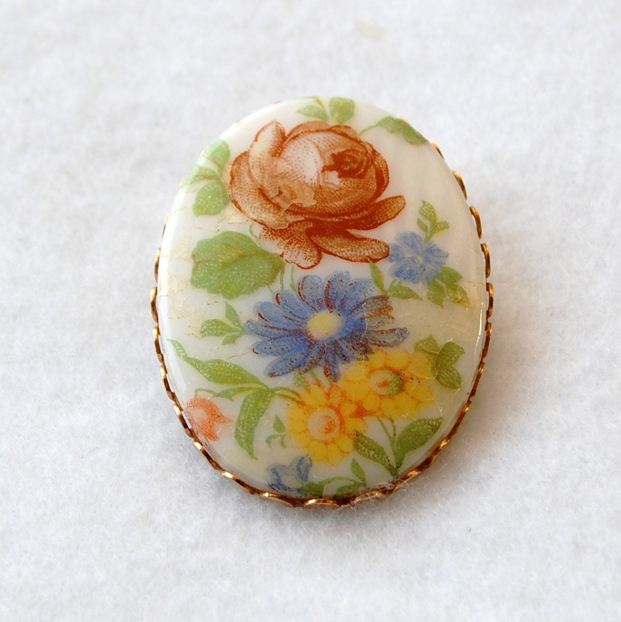 Vintage Floral Brooch