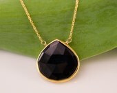 Black Onyx Necklace - 14k Gold Filled Chain - bezel set necklace - gemstone necklace - Gold necklace - Mother's Day Gift