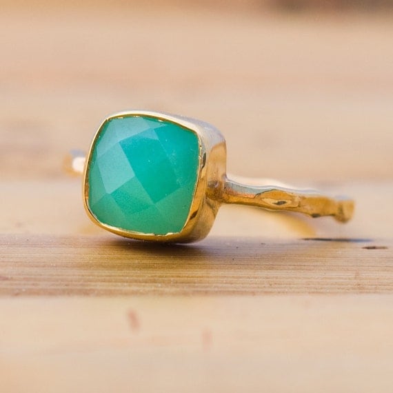 Green Chrysoprase Ring - Gemstone Ring - Gold Ring - Bezel Ring - Stackable Ring - Mother's Day Gift
