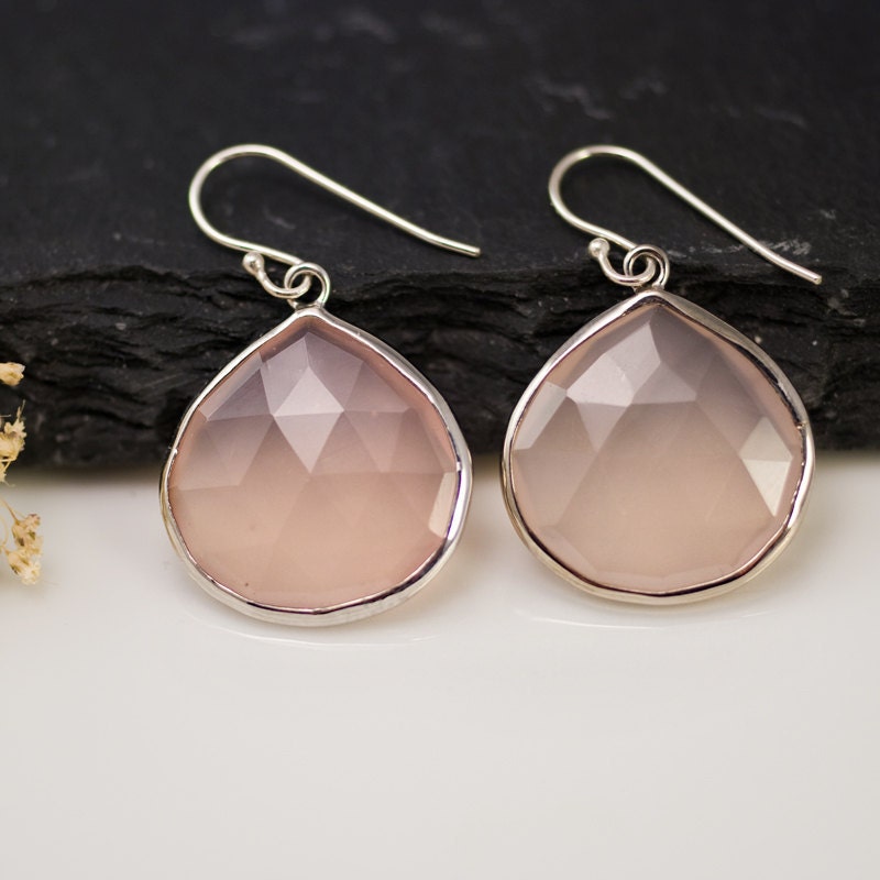 October Birthstone Jewelry- Pink Quartz necklace - Silver orchid necklace - Rose Quartz - Bezel Necklace - Gemstone Necklace