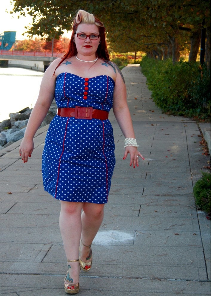 CUSTOM strapless sweetheart wiggle dress