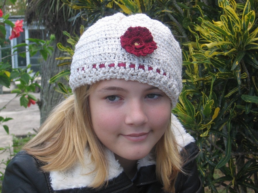 White with Wine Flower Crochet Hat