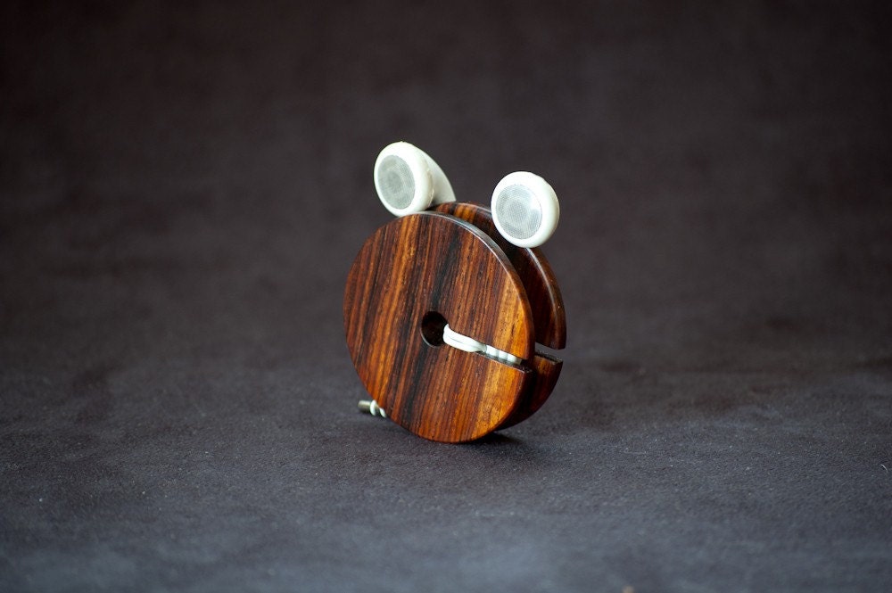 Wood Earbud Holder / Earphone Organizer - Cocobolo