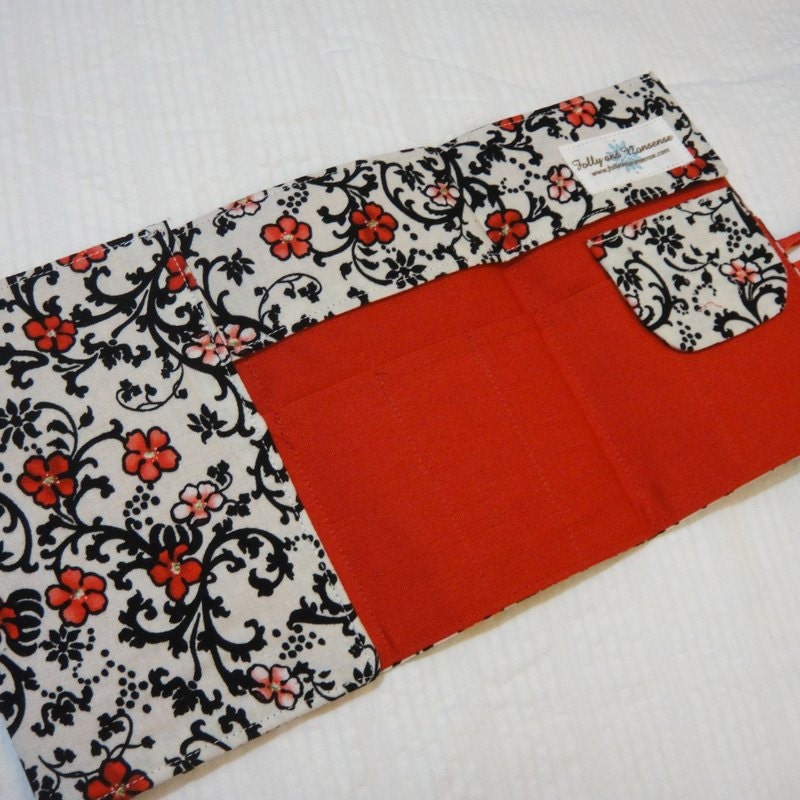 Interchangeable Knitting Needle Case or art tool organizer - Black VInes