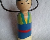 Wooden peg Mulan like necklace