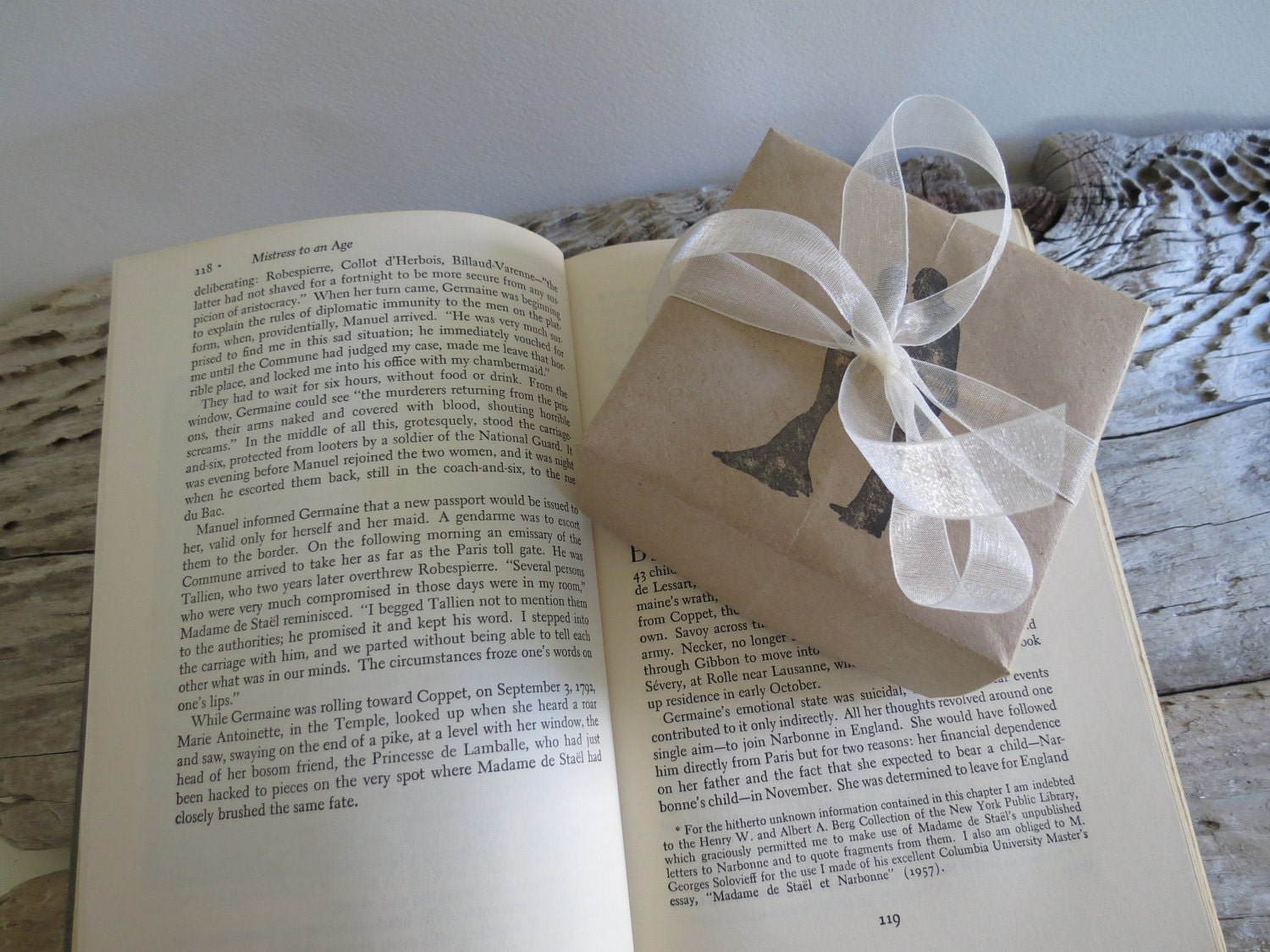 Vintage Themed Favor Boxes