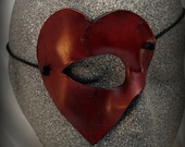 Heart Quartermask: A Small and Stylish Mask