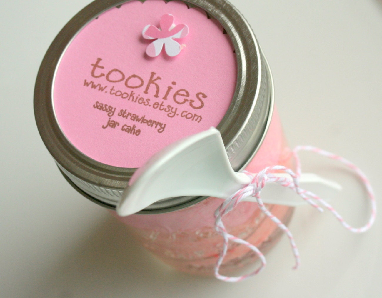Sassy Strawberry &  Buttercreme Frosting Jar Cake 2 pack